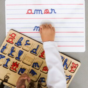 Alfabeto Montessori com Tampa Ortográfica