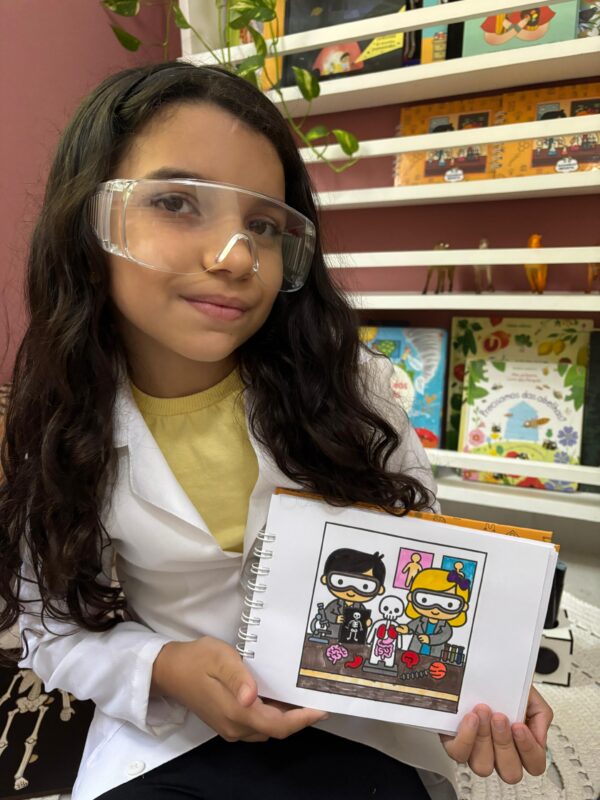 Livro de Colorir - Tema Cientistas - Image 6