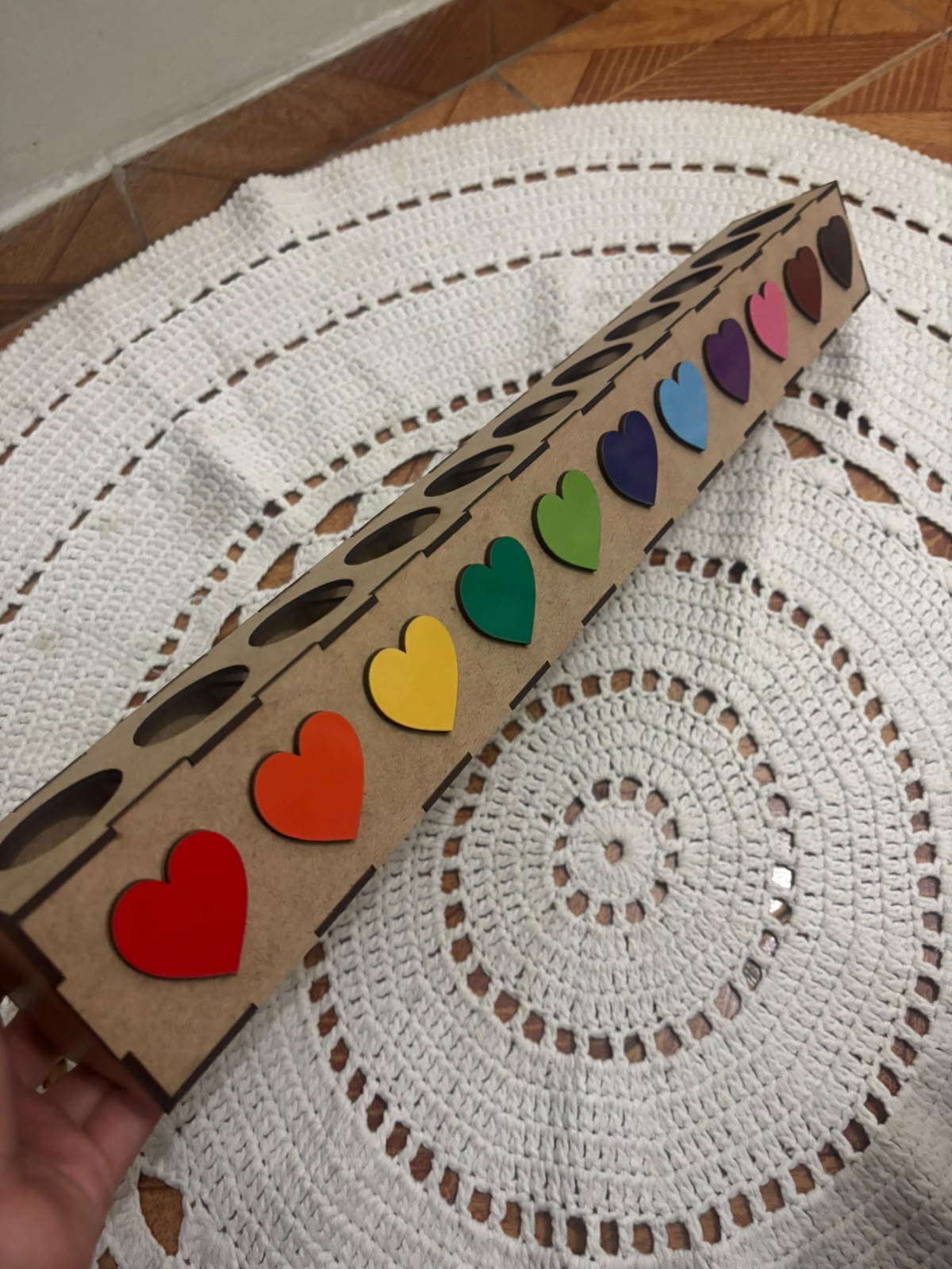 PORTA LÁPIS DE COR MONTESSORI CORAÇÃO - Imagem 4